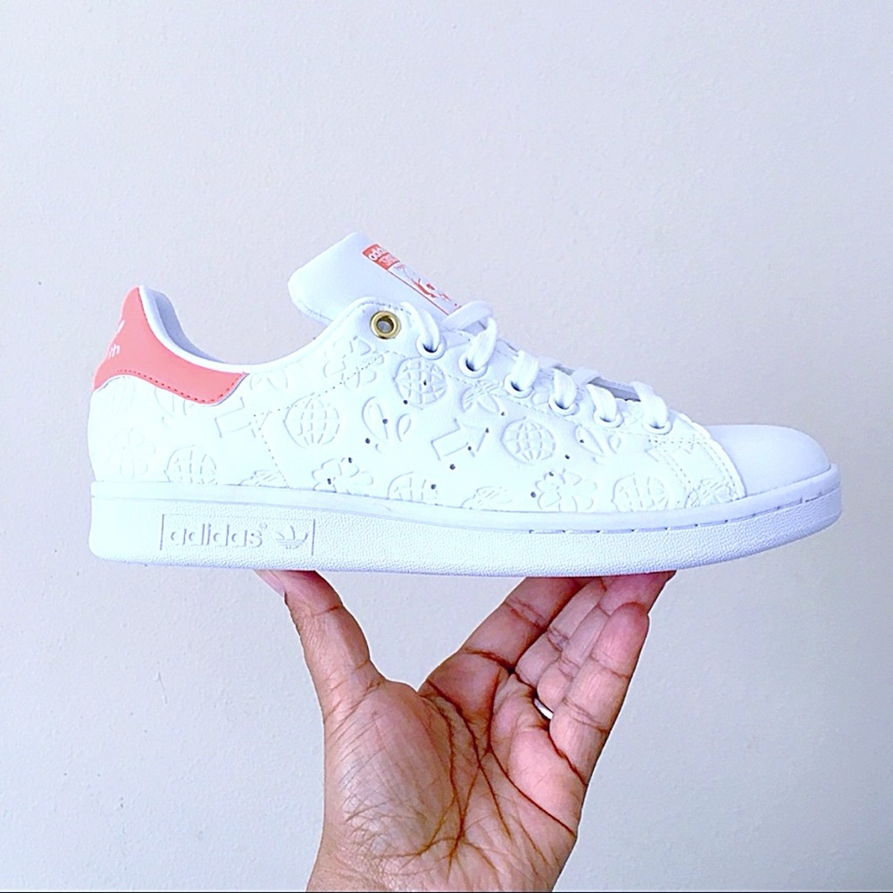 Adidas Stan Smith Embossed Primegreen Sneakers